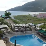 فندق Enodia 4*