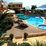 Enodia Hotel 4*